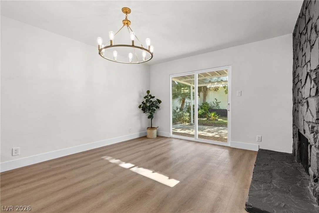 4681 Lancer Way photo 4