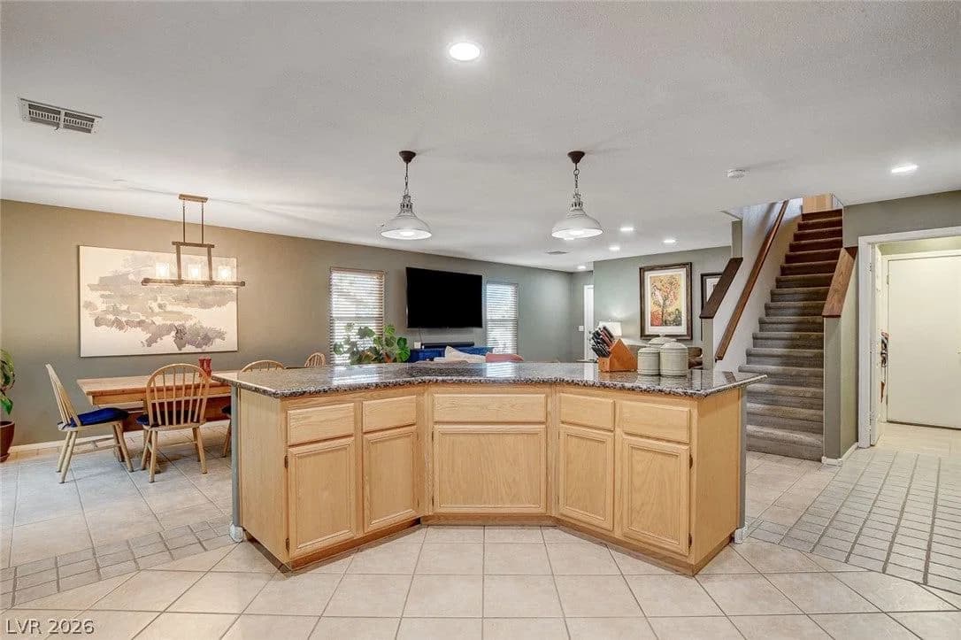 11108 Desert Dove Avenue photo 2