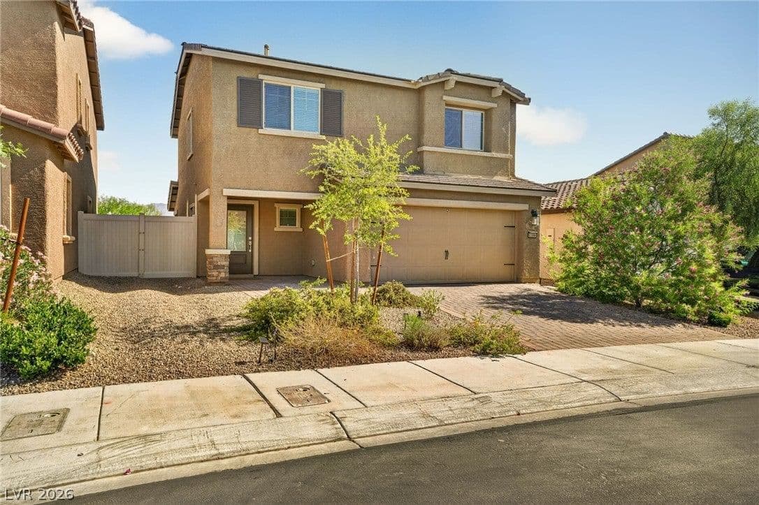 1586 Gold Sunset Avenue photo 2
