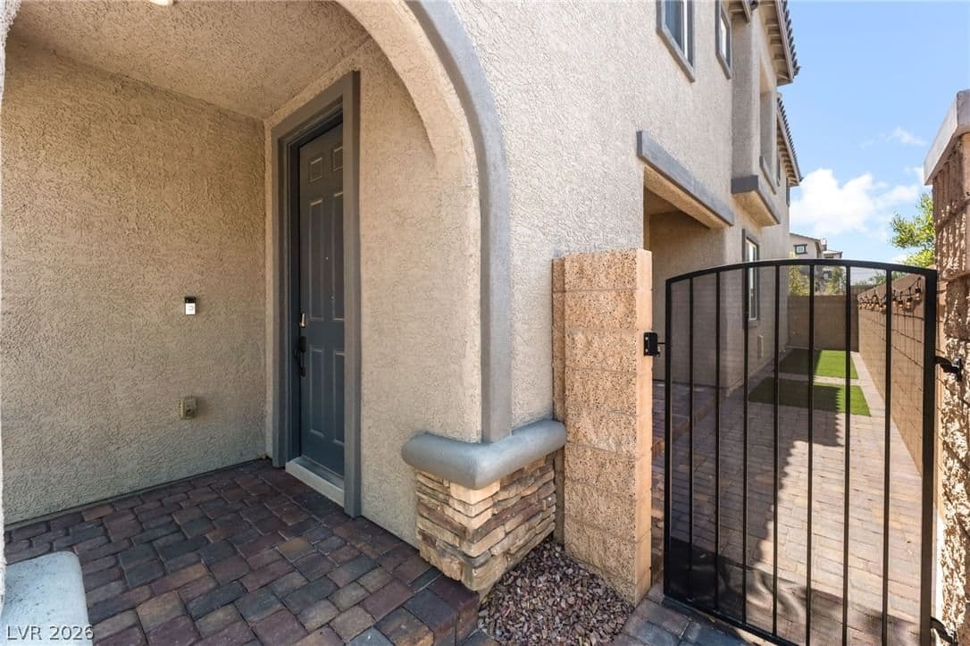 8030 Mercury Skye Street photo 4