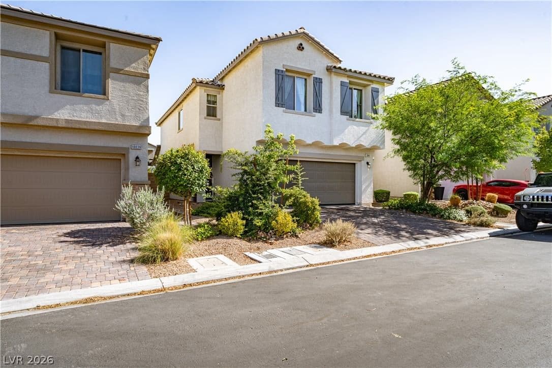 10045 Silver Comet Court photo 3