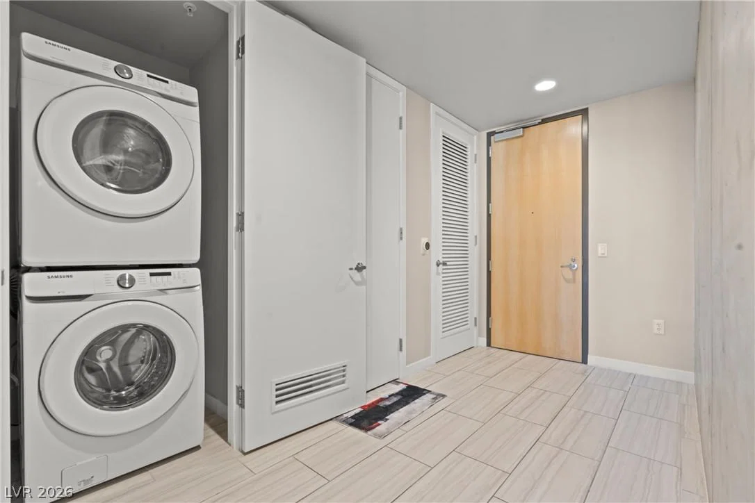 353 Bonneville Avenue photo 3