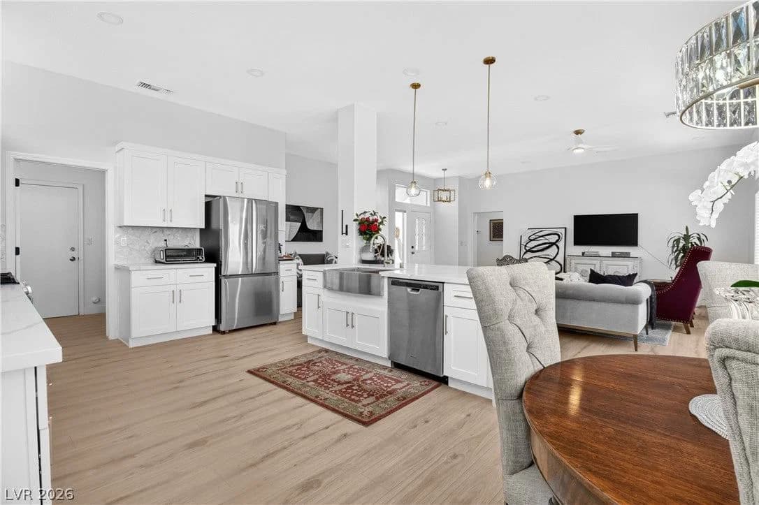 2652 Youngdale Dr. Drive