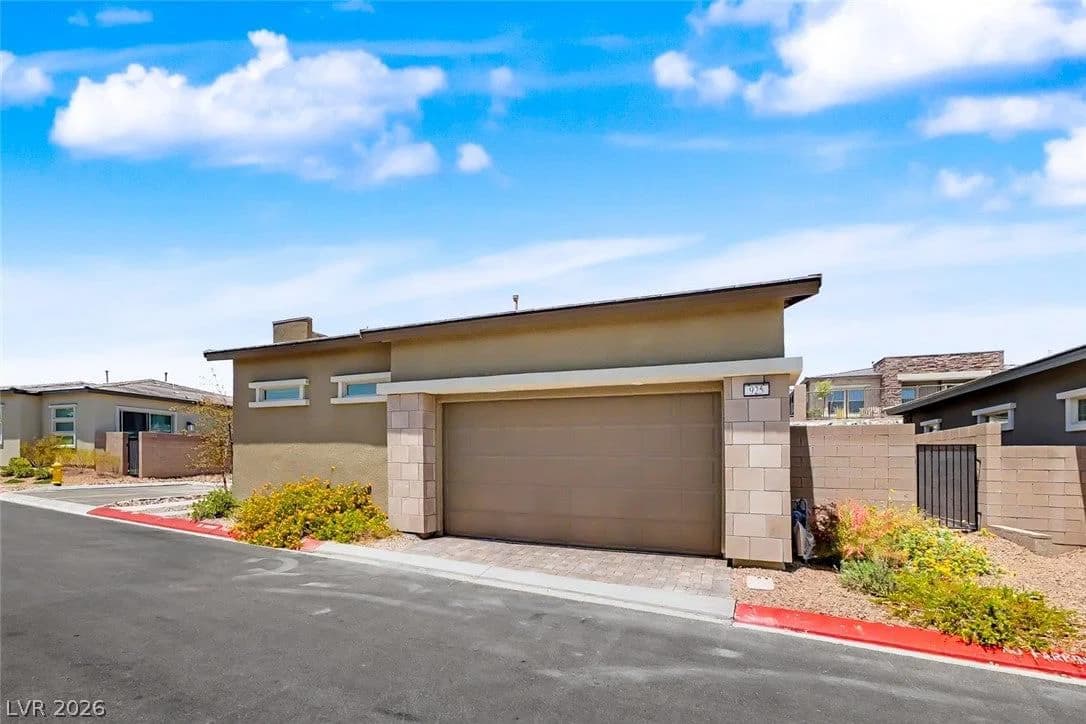 925 Allister Fields Lane