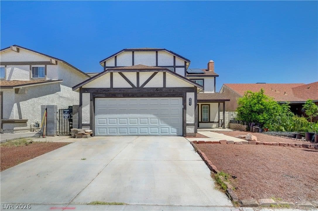 6348 COPPERFIELD Avenue photo 2