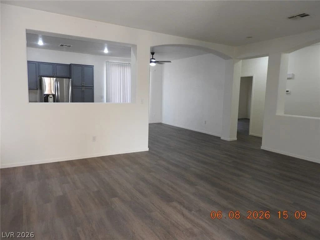 5318 Spring Canyon Street photo 3