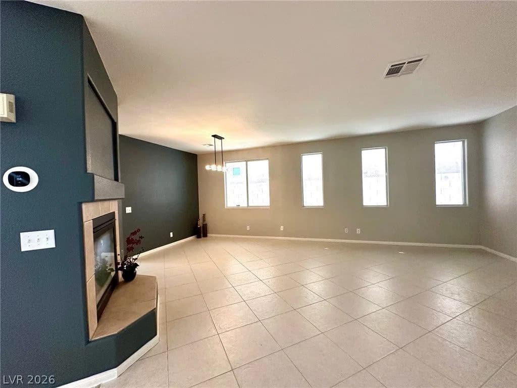 5007 Caprock Canyon Avenue photo 4