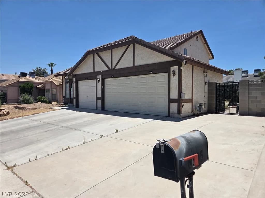 6505 Vicuna Drive photo 4