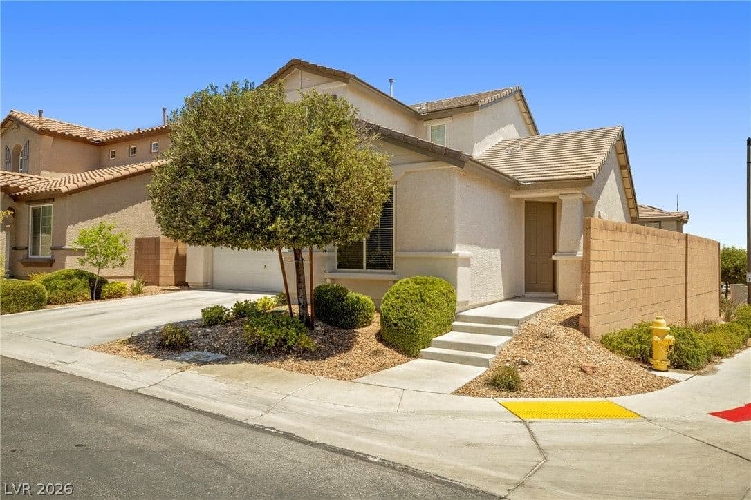 7734 Tree Lane Peak Court photo 2