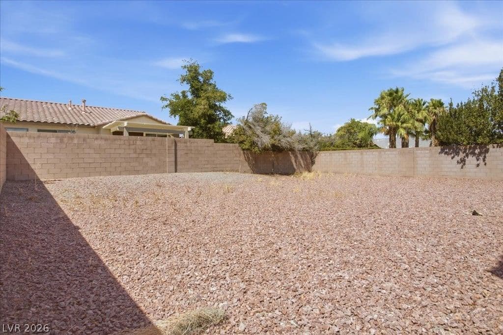 9336 White Waterfall Avenue photo 3