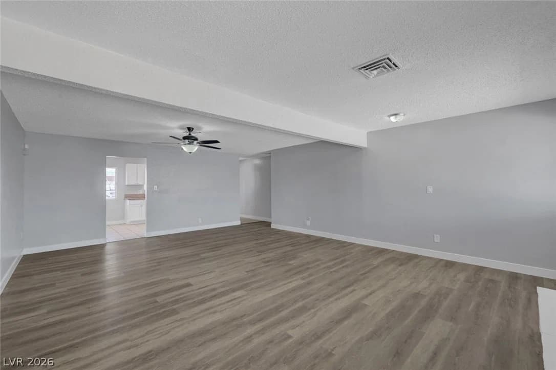 4511 Alpine Place photo 4