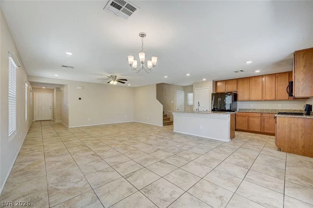 9228 Harbin Avenue photo 5