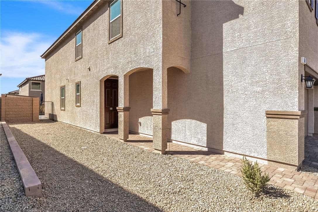 670 Tranquil Bay Court photo 4