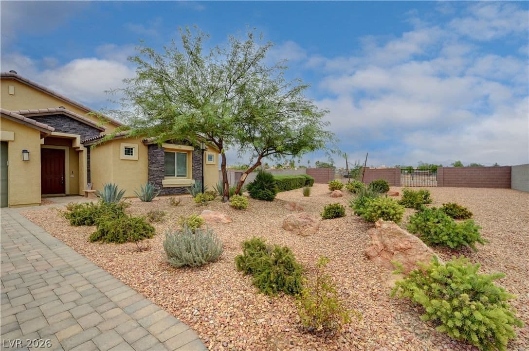 1526 Quail Vista Court photo 5