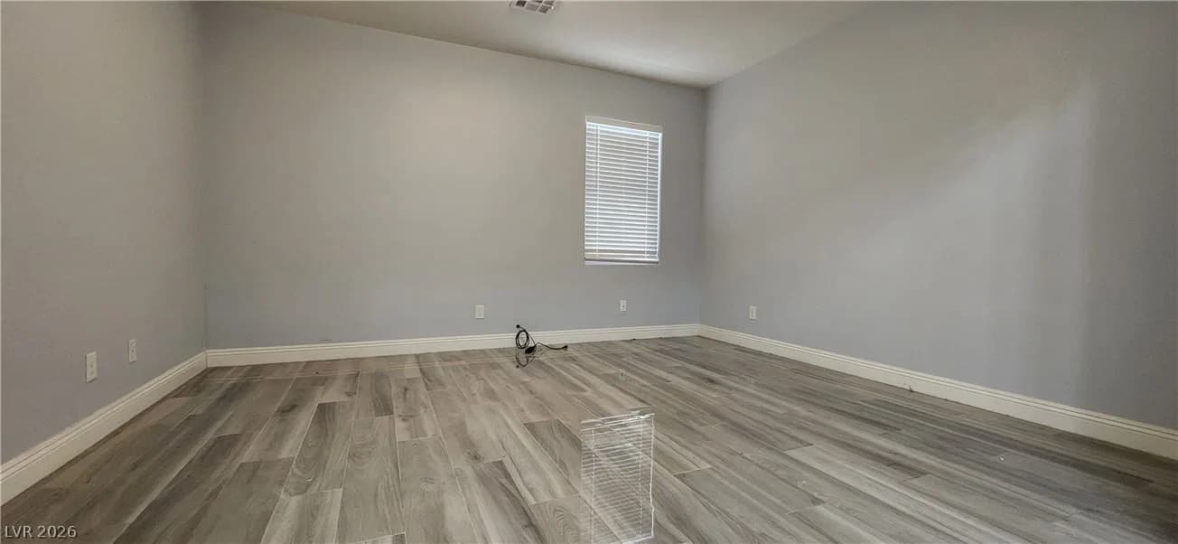 178 Coyote Hills Street photo 4