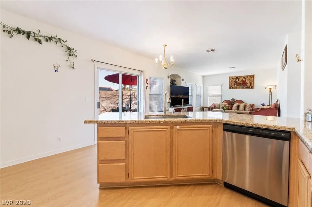 4542 Silver Bit Court photo 5