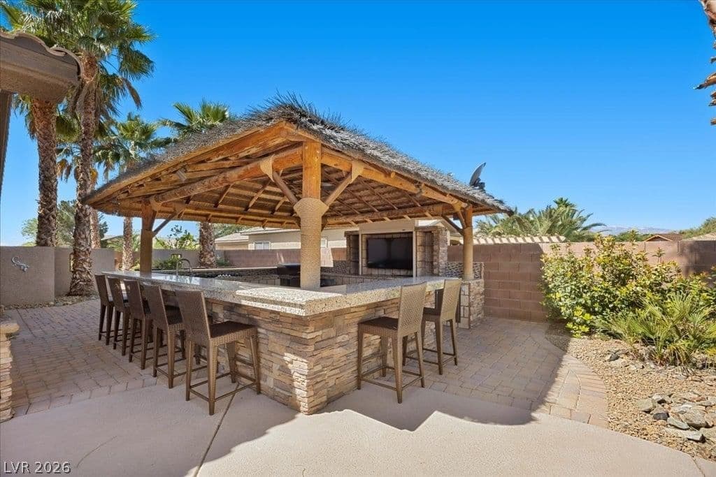 7032 Via Campanile Avenue photo 4