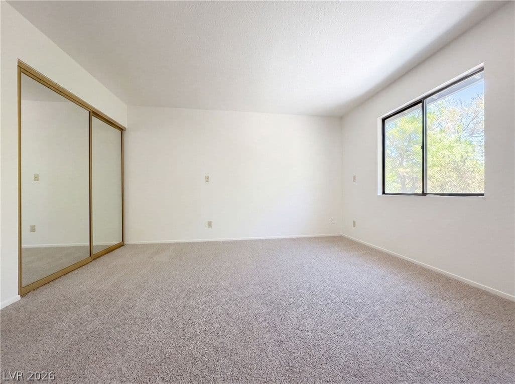 2801 Autumn Haze Lane photo 4