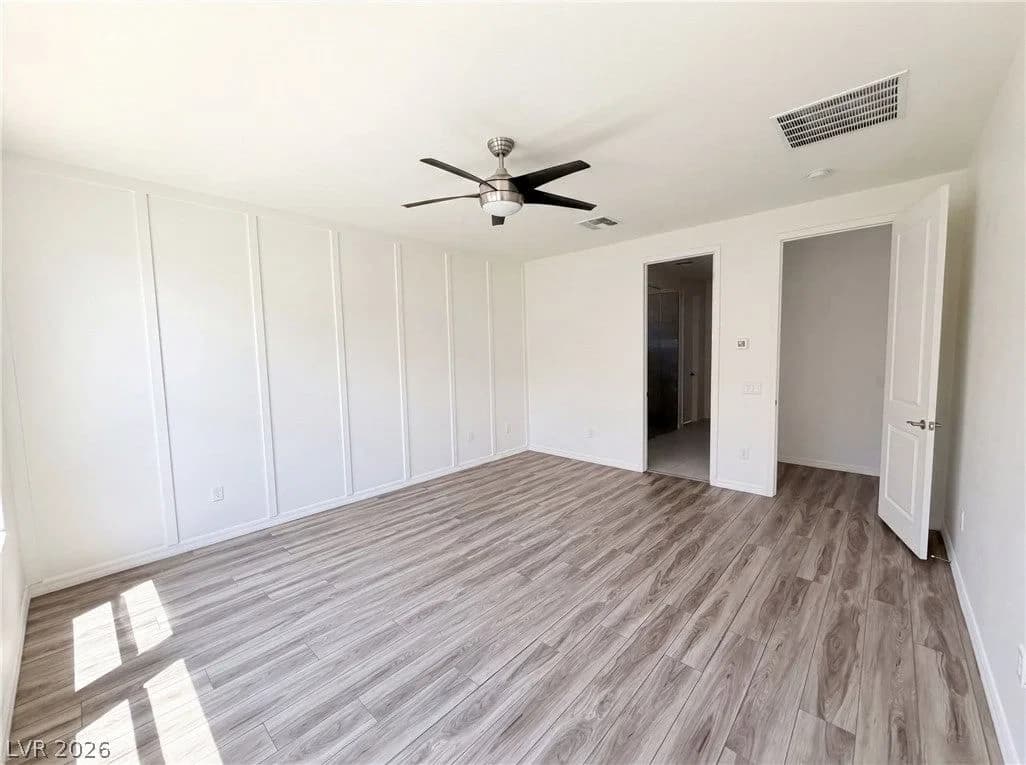 10619 Skye Paseo Avenue photo 4