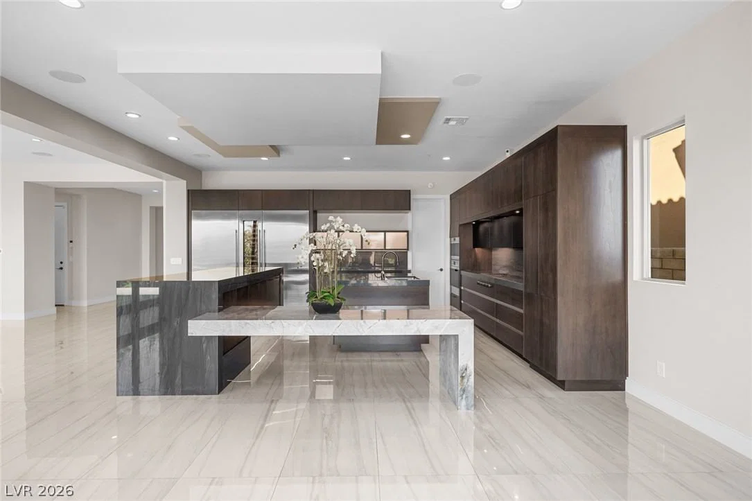 12021 Vento Forte Avenue photo 5