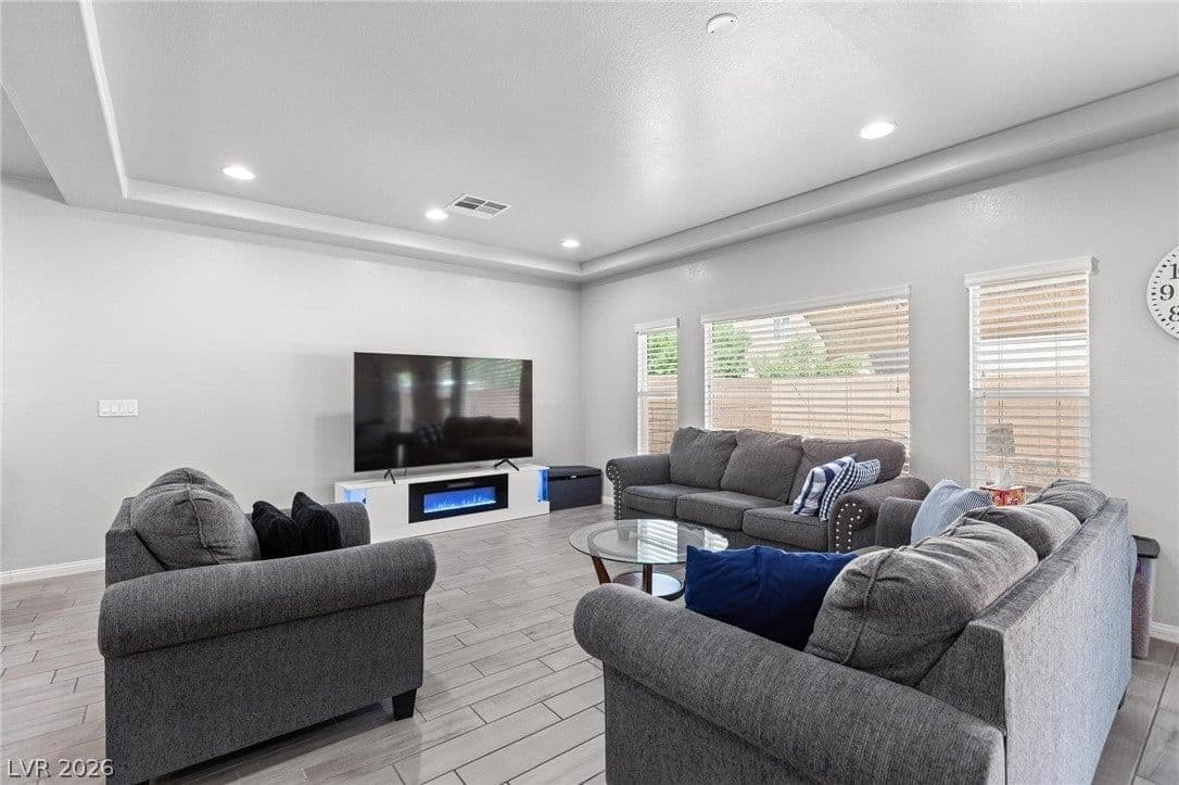9804 Kodiak Island Court photo 5