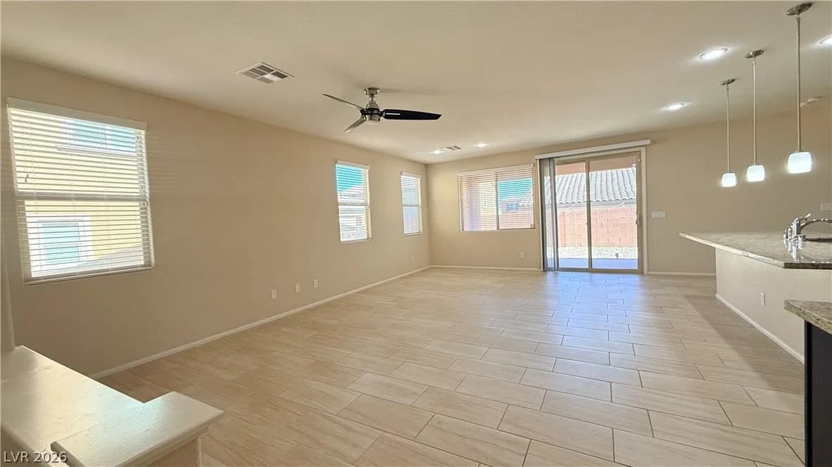 821 Fox Mountain Court photo 2