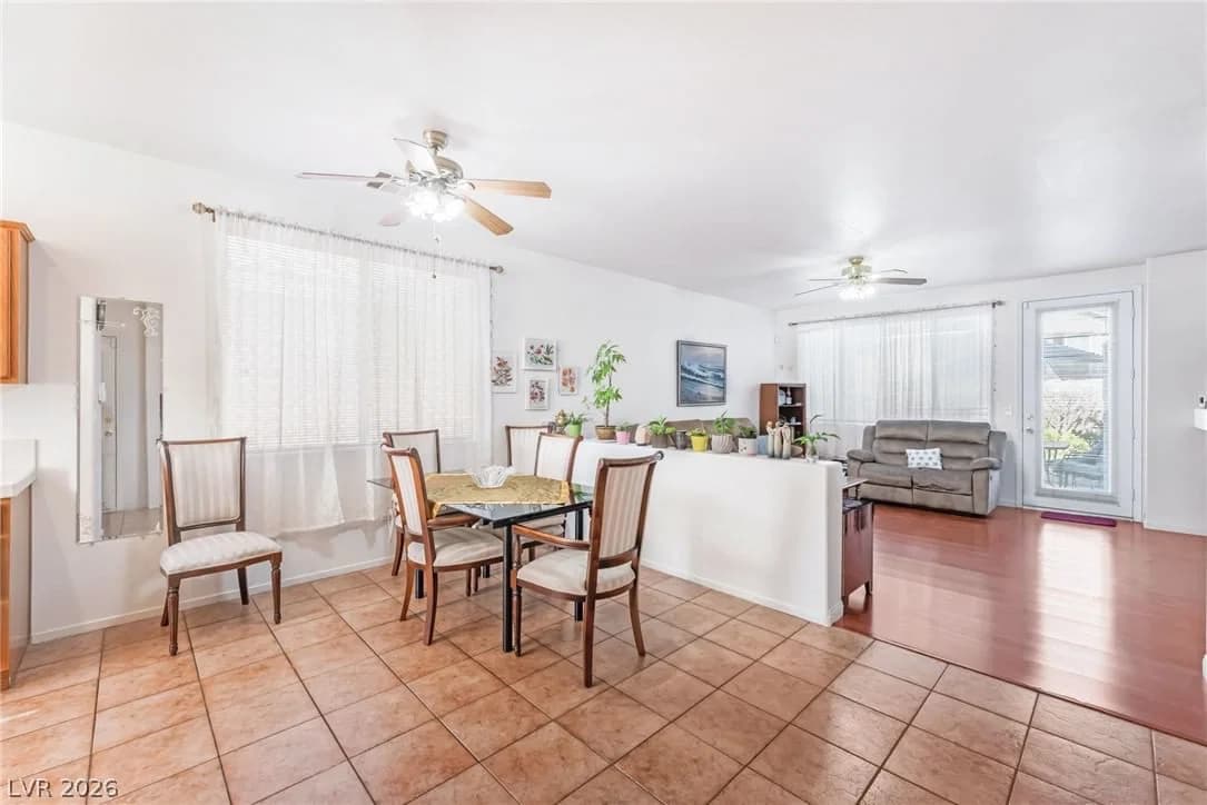 1712 Stonefield Street photo 3