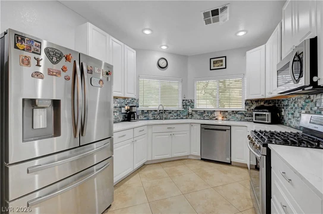 9475 Marshall Creek Street photo 2