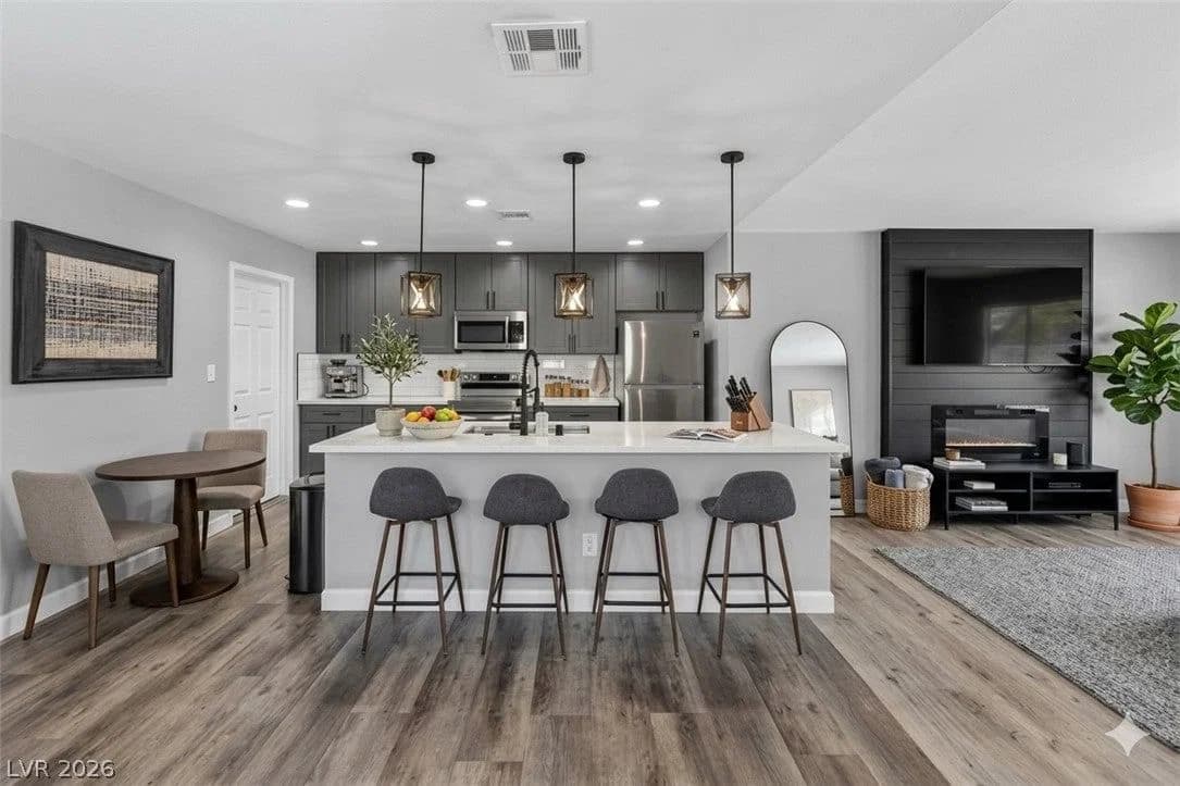3210 Bluebird Street photo 2