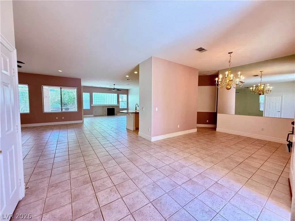 386 Apple River Court photo 4