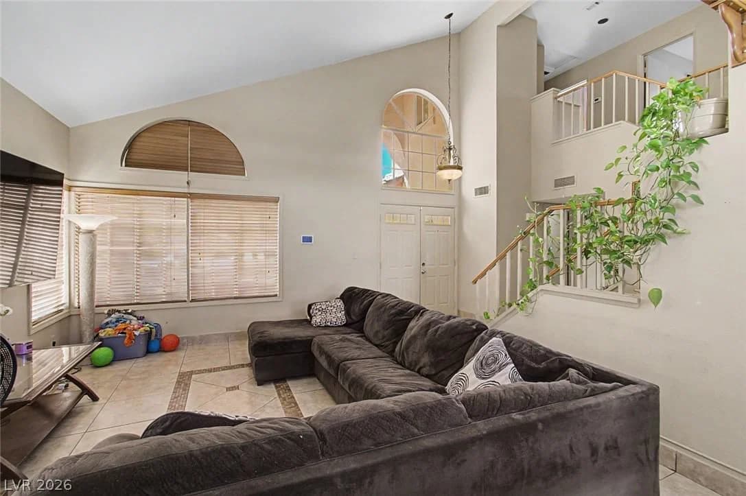 1340 Red Hollow Drive photo 4