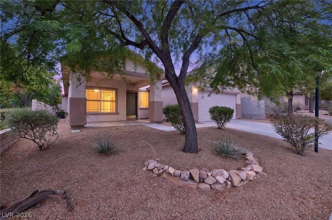 9001 Teetering Rock Avenue photo 2