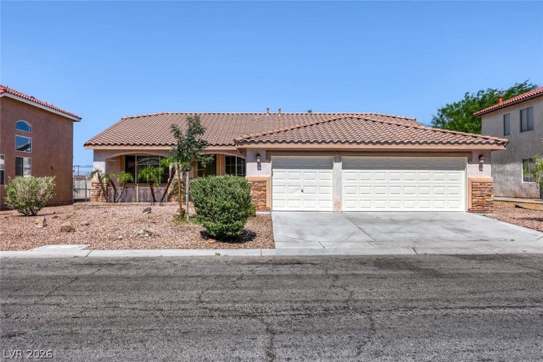 903 Golden Poppy Street