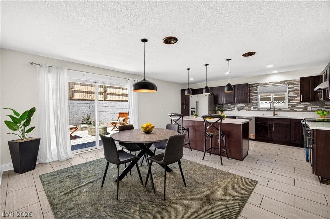1662 Sombrero Drive photo 5