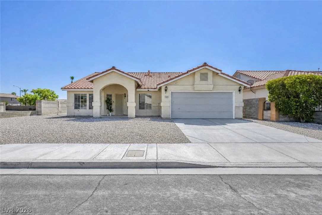 5364 Rhett Street photo 2