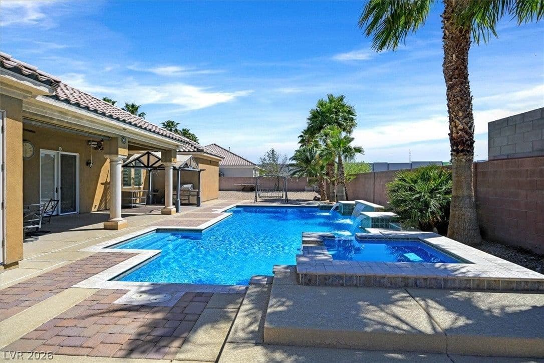 6345 Villa Di Firenze Court photo 4