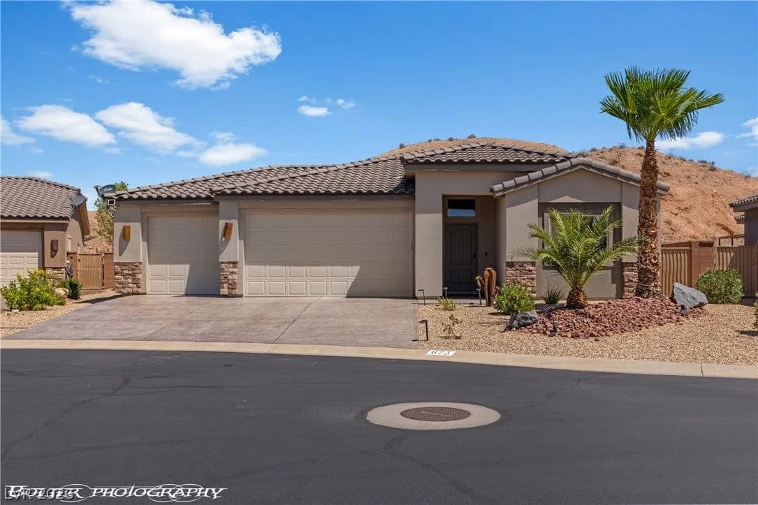 673 Beech Wood Lane photo 3