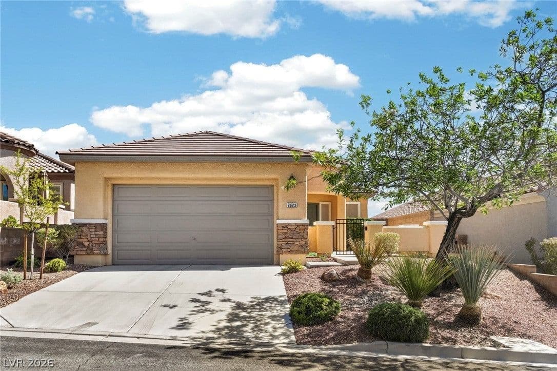 2623 Lochleven Way