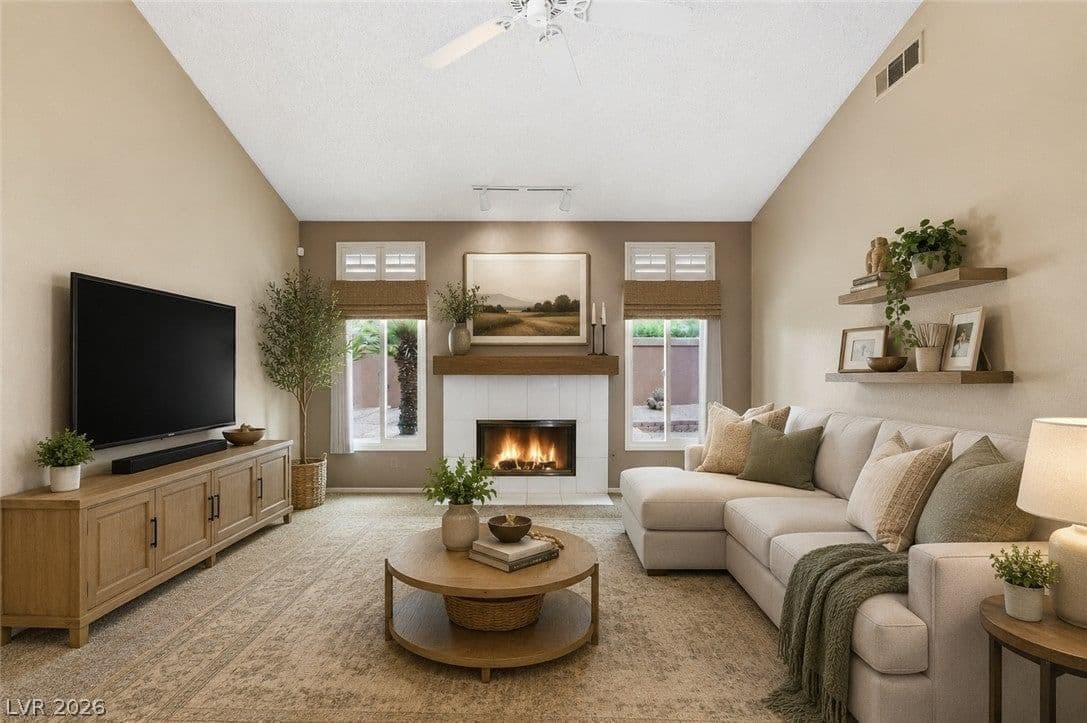 5505 Red Sun Drive photo 2