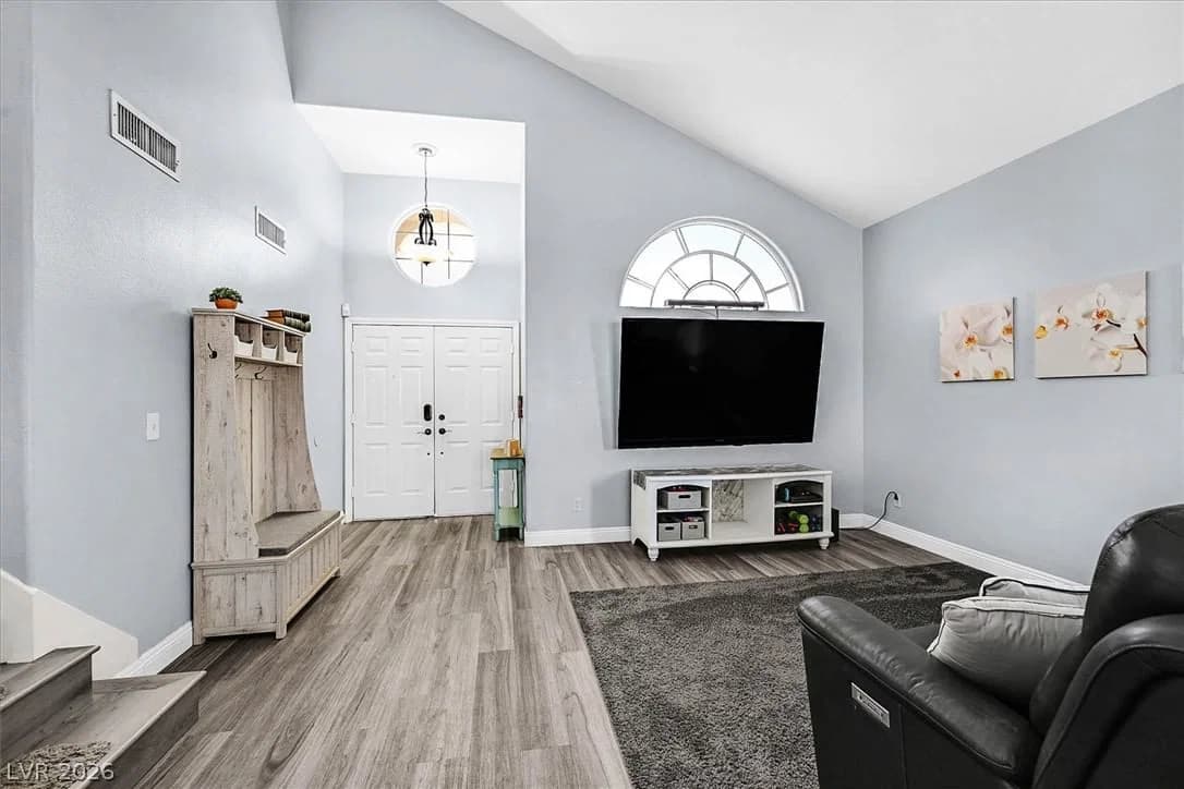 1579 Tangerine Rose Drive photo 4