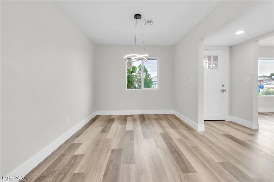 4424 Ash Avenue photo 3