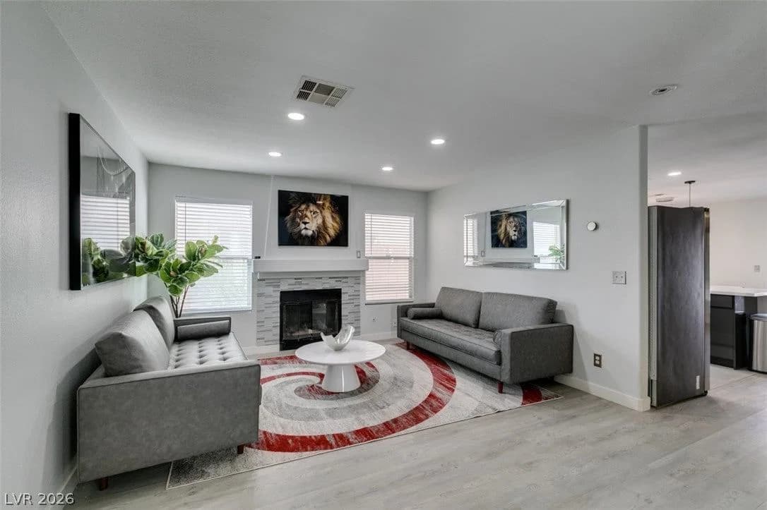 10213 Asti Place photo 4