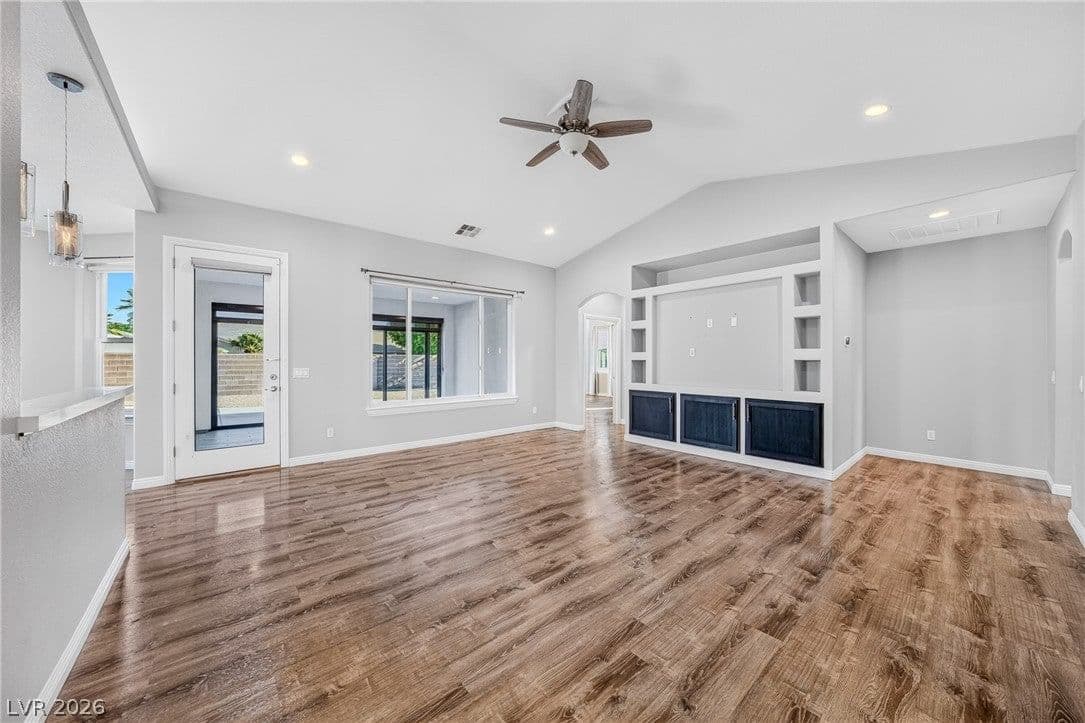 5131 Balhurst Court photo 3