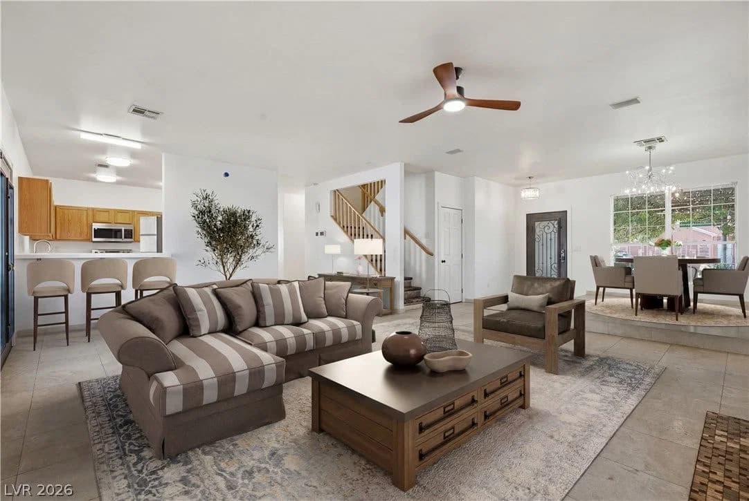 5936 Royal Castle Lane photo 3