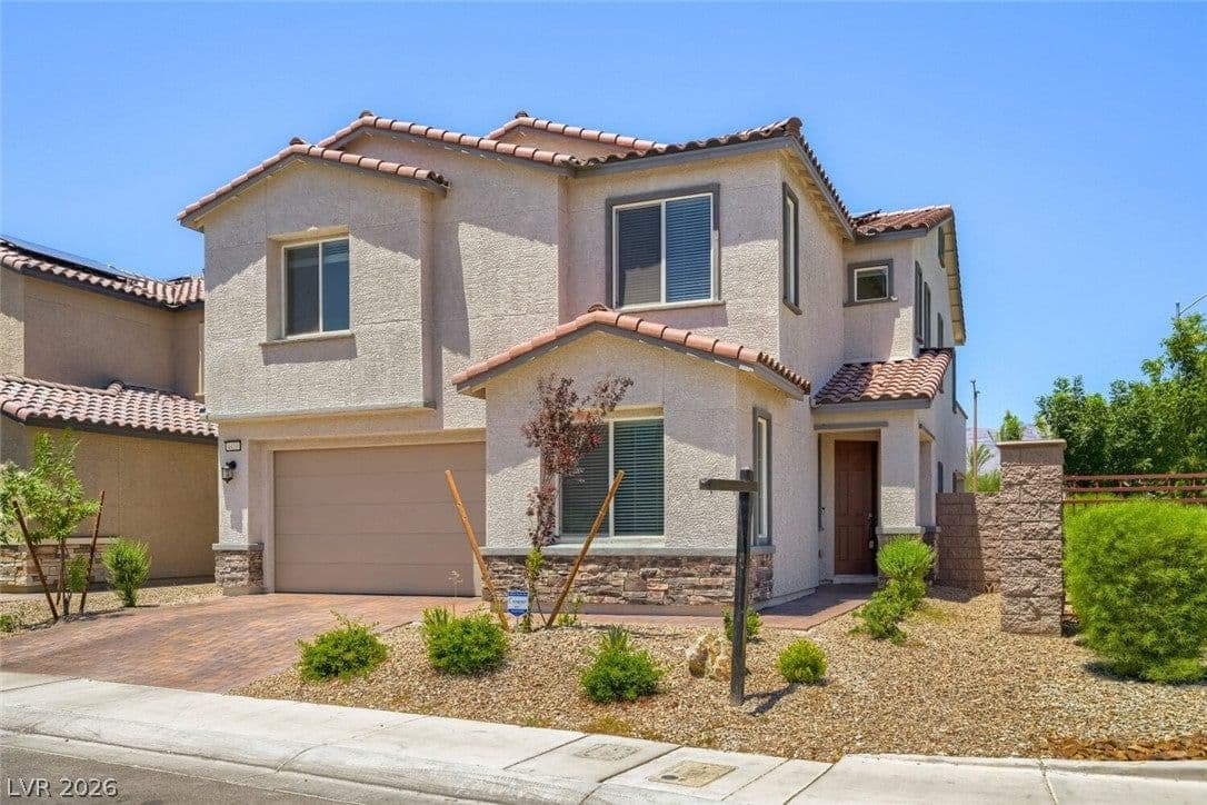 4410 Outlook Vista Avenue photo 2