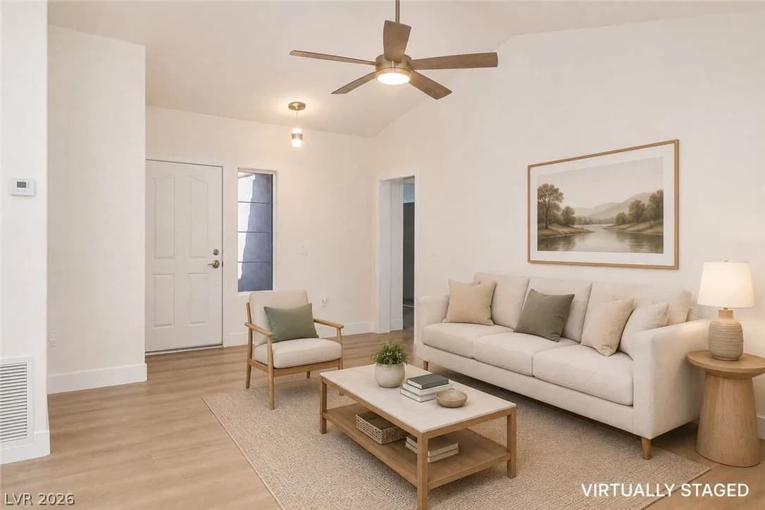 8701 Villa Ridge Drive photo 2