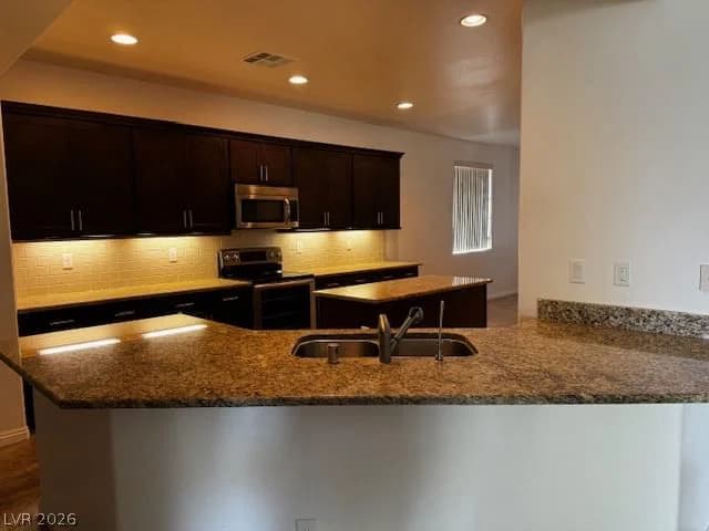3744 River Heights Lane photo 5