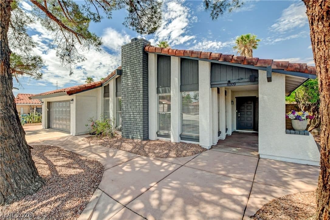 4009 Camas Court photo 3