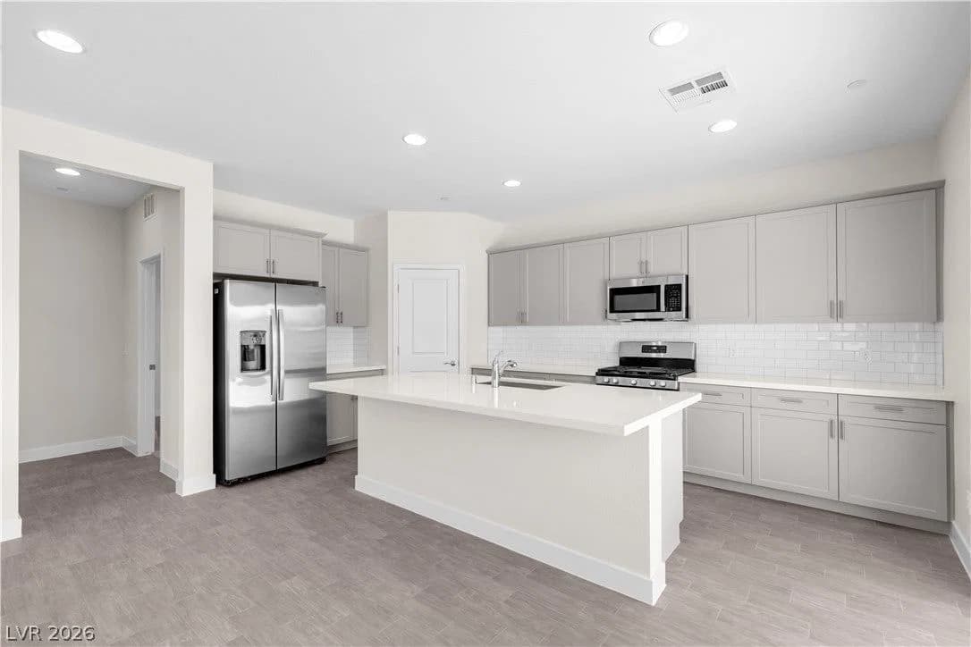1112 Boylston Avenue photo 5