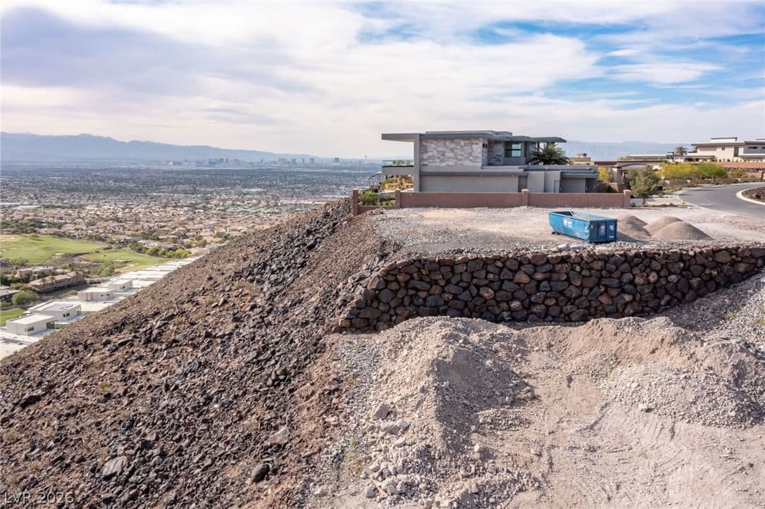 539 Cityview Ridge Drive photo 4